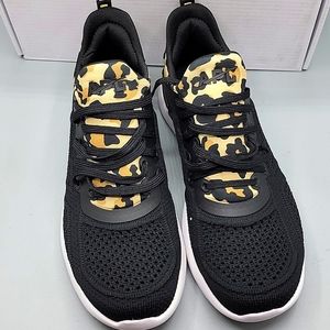 NIB APL Tracer TechLoom in Black Leopard size 7.5